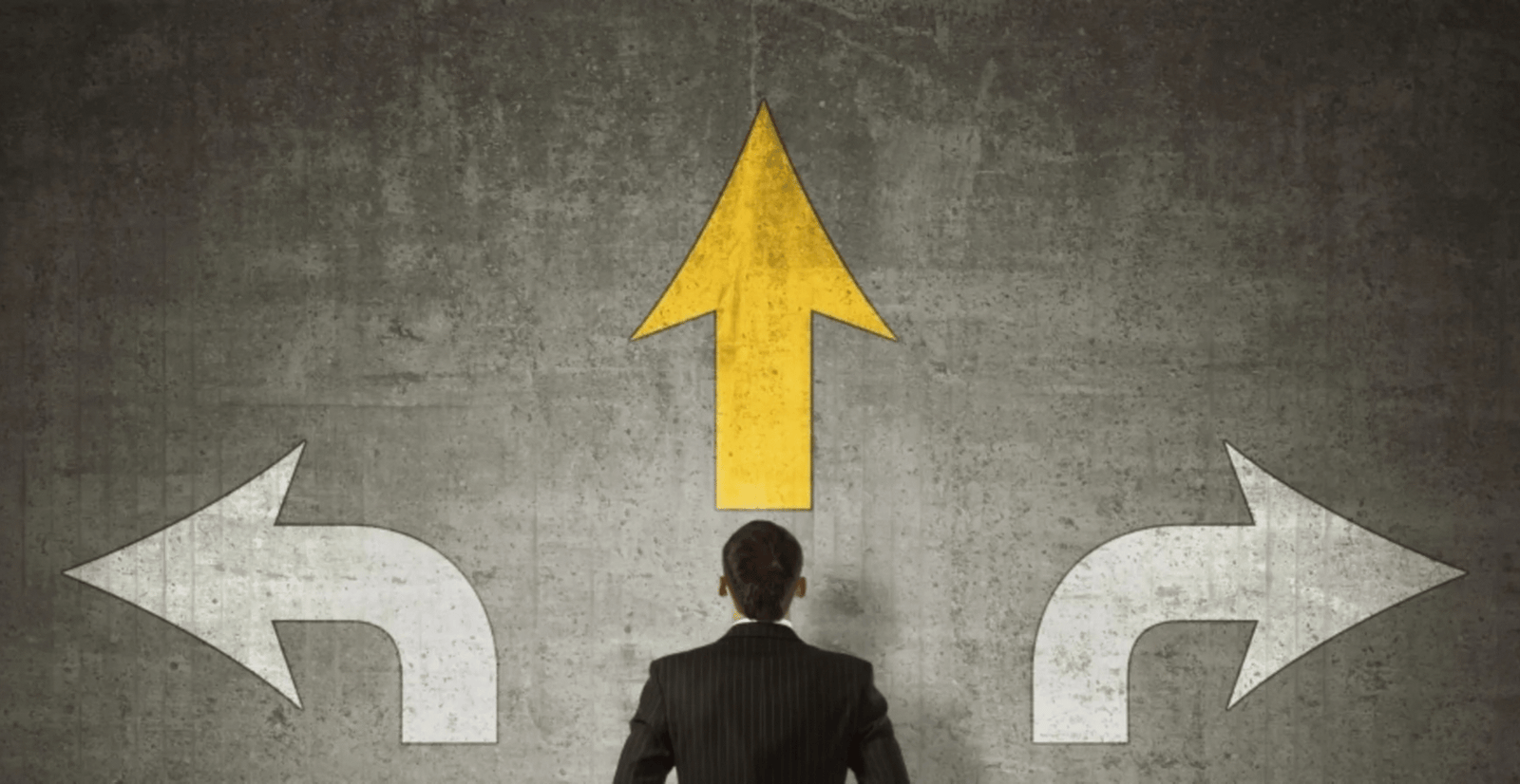 Kodėl augančiose įmonėse sprendimai pradeda grįžti pas vadovą